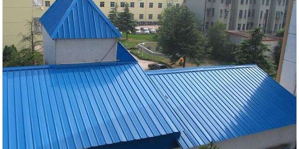 自建房是用彩鋼瓦還是樹脂瓦？